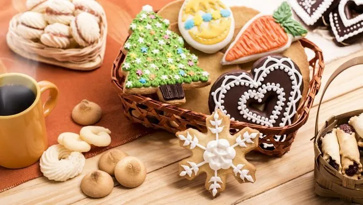 Capa: Silvia Nicolau: Bolachas Decoradas & Cupcakes – Download Completo