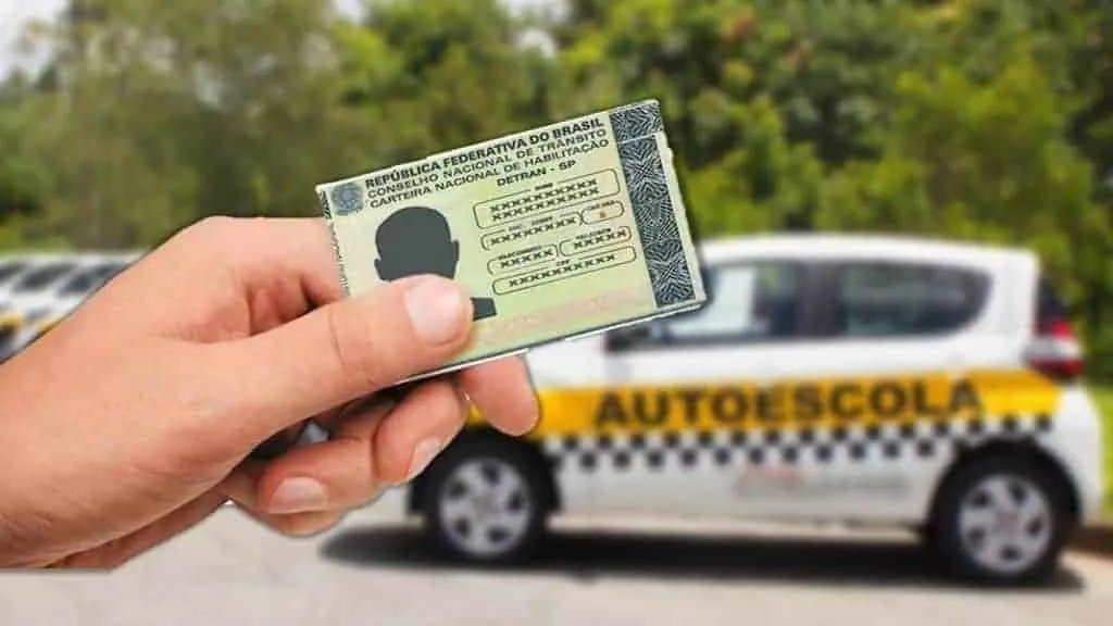 Capa: Baixar LegTransito: Domine a Prova do Detran Agora!