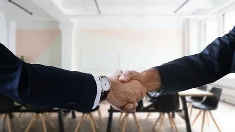Capa: Curso de RH RB Treinamento: Baixe Agora e Eleve Sua Gestão!