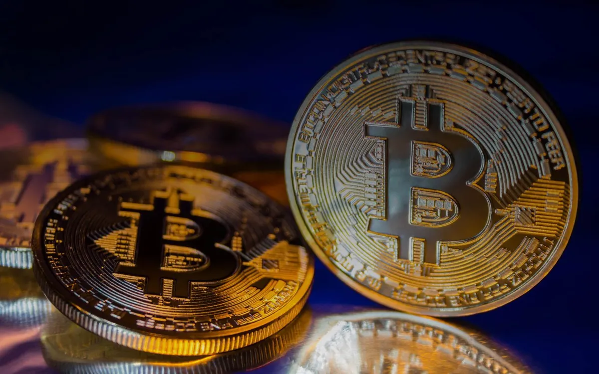 Capa: Bitcoin: Baixar Curso Fernando Ulrich Completo | 2018